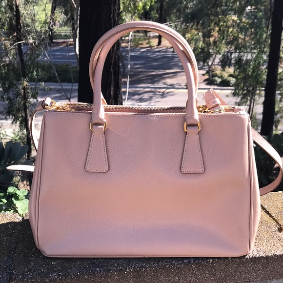 Authentic Prada Saffiano Lux Double Zip Tote - Picture 5 of 11